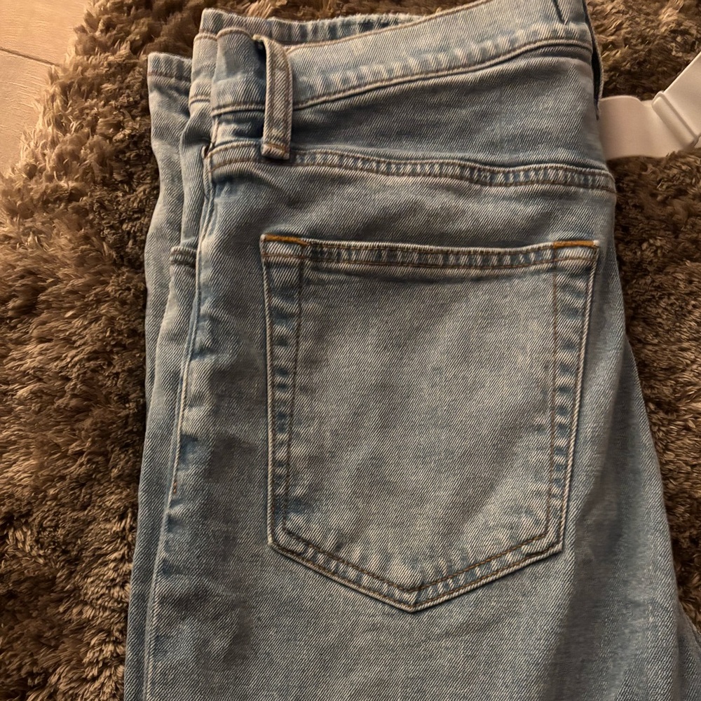 Abercrombie & Fitch Ultra High Rise 90s Slim Straight Jean SZ 30 - Picture 9 of 9
